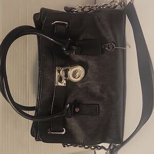 Michael Kors Hamilton Logo Black